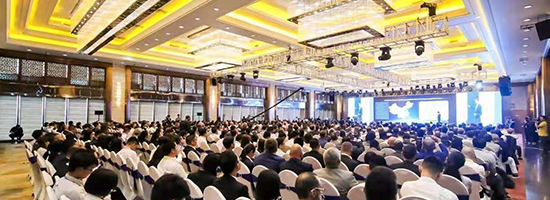 雙法(fǎ)蘭液位變(biàn)送器電子(zǐ)溫控器的(de)安裝要求(qiú)及選型要(yao)點